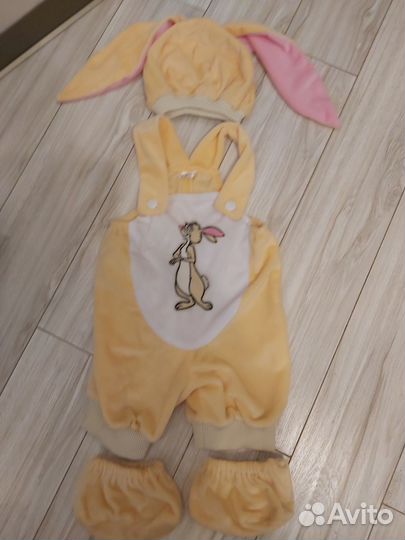 Новогодний костюм зайчика