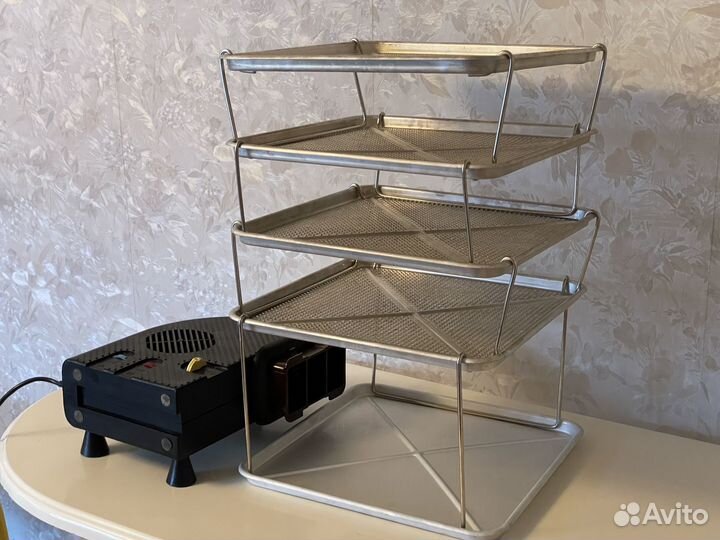 Электросушилка для овощей и фруктов