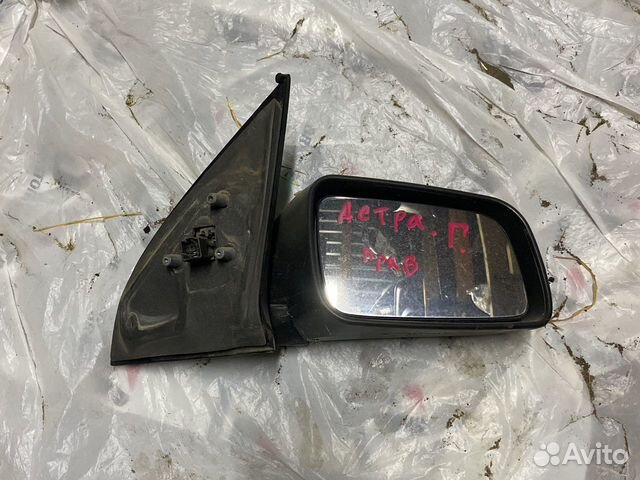 Зеркало правае Opel Astra G