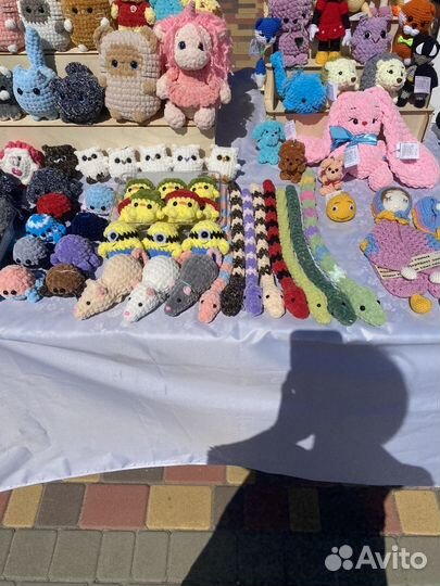 Вязаные игрушки брелки