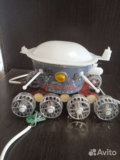 Луноход игрушка СССР