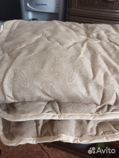 Одеяло из верблюжьей шерсти