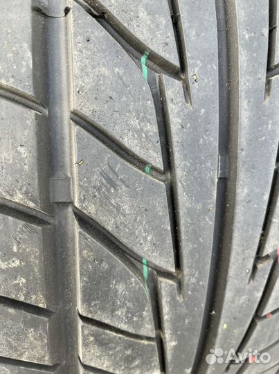 Nitto NT555 275/35 R20