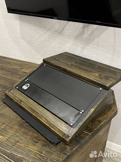 Cтудийный стол, стол аранжировщика, рековый стол