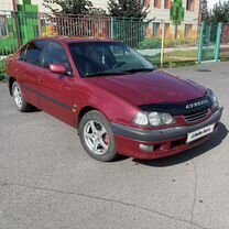 Toyota Avensis 2.0 MT, 1998, 307 000 км, с пробегом, цена 410 000 руб.