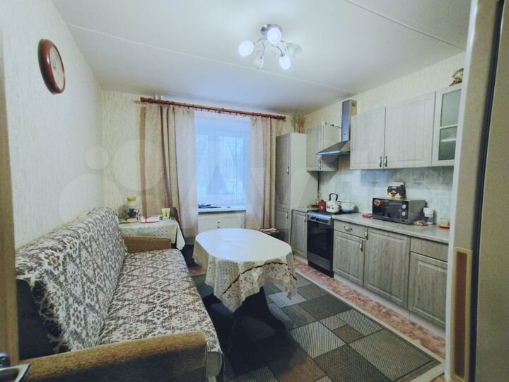 1-к. квартира, 44 м², 2/10 эт.