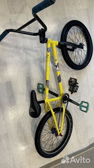 Трюковой велосипед bmx