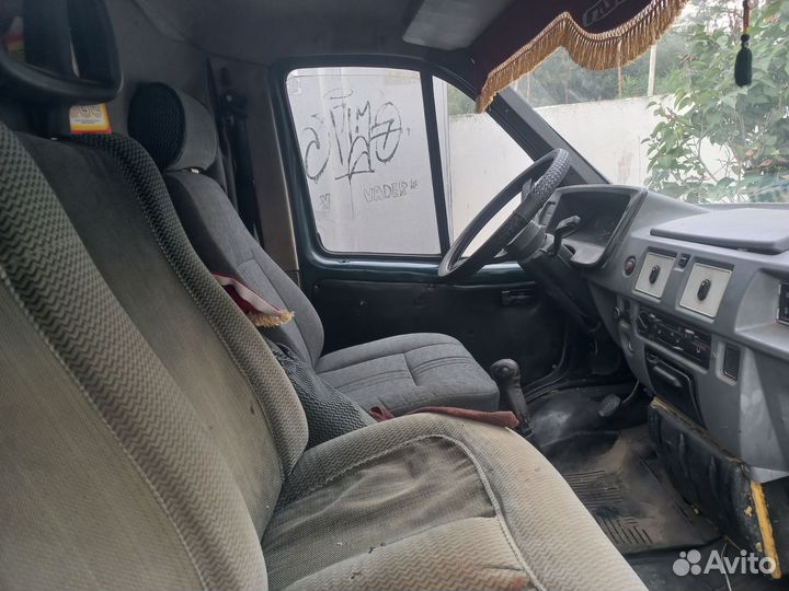 ГАЗ ГАЗель 2790 промтоварный, 1995