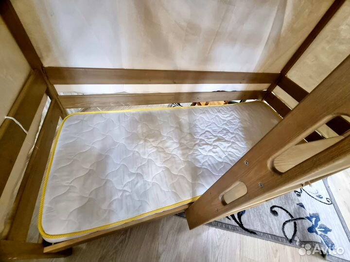 Двухъярусная кровать домик бу