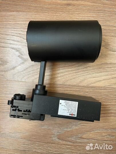 Светильник трековый luxeon Wesen LED 30