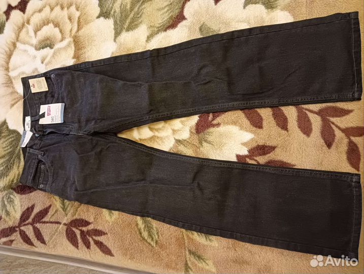 Джинсы и джемпер для мальчика