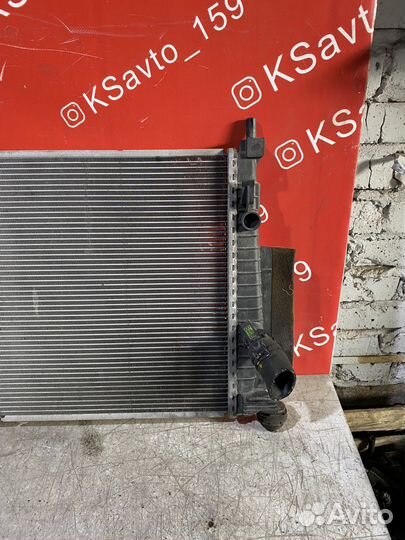 Mazda 3 BL радиатор основной оригинал