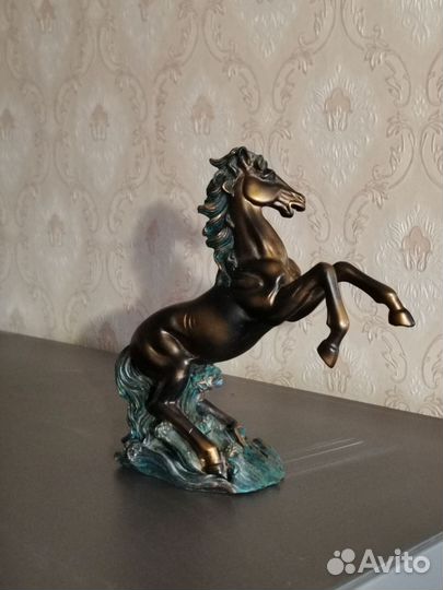 Статуэтка Коня