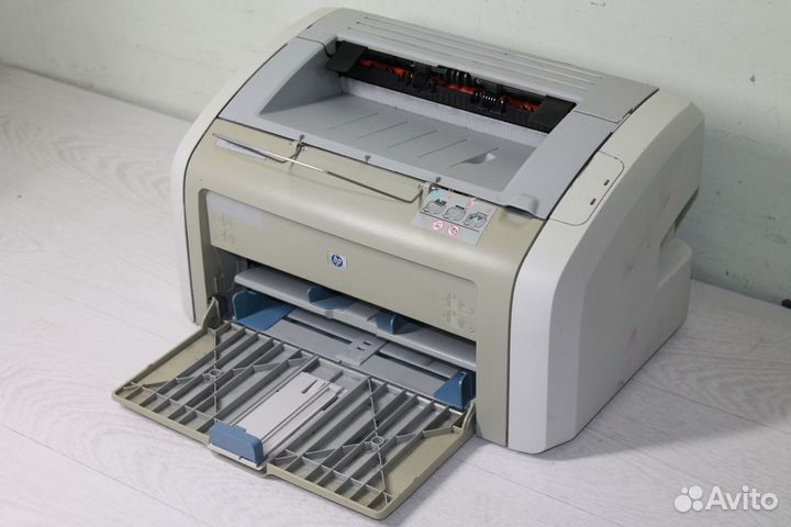 Принтер HP Laserjet 1020 (заправлен)