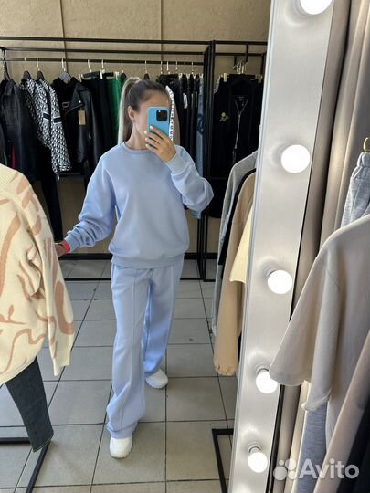 Спортивный костюм