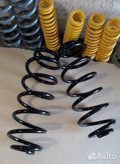 Пружины задние Hummer H2 2 шт