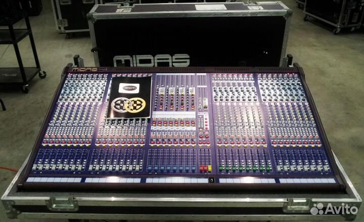 Микшерный пульт midas verona V/320/8/IP