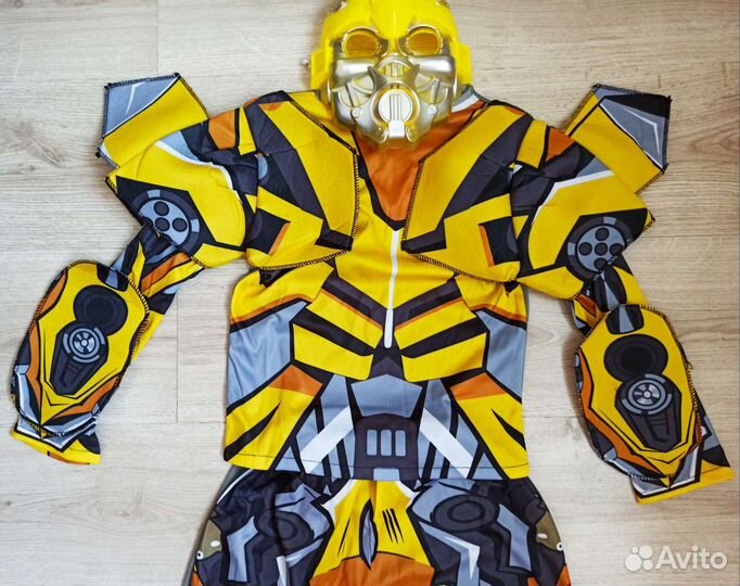 Новогодний костюм робота-трансформера 