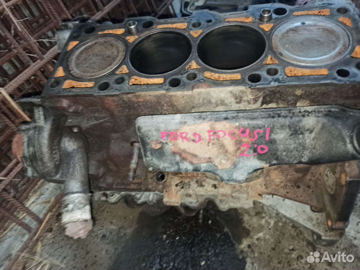 Блок цилиндров Ford Focus 1 2.0