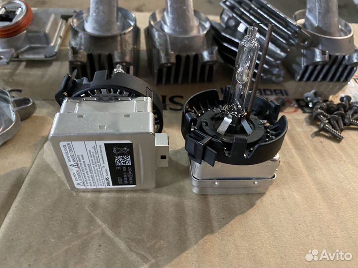 Оригинальная ксеноновый лампа BMW D1S