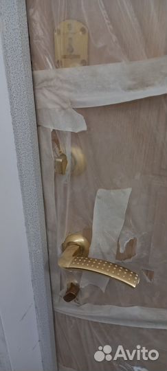 Металлическая дверь бу