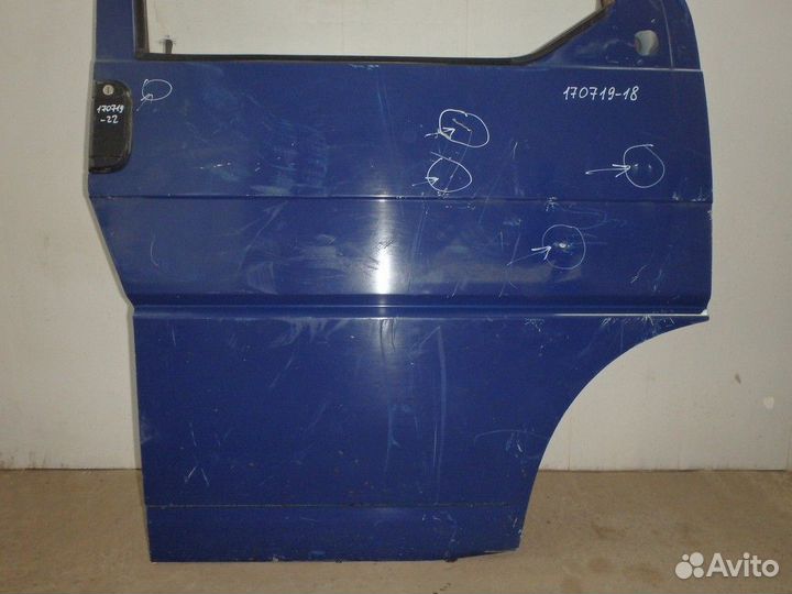 Дверь передняя правая Transporter Транспортер T4