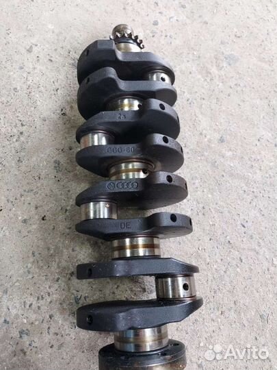 Коленвал Volkswagen Golf 3 030AB