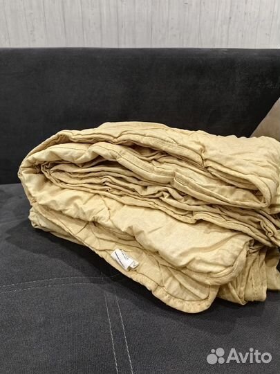 Одеяло двуспальное 205х172 бу