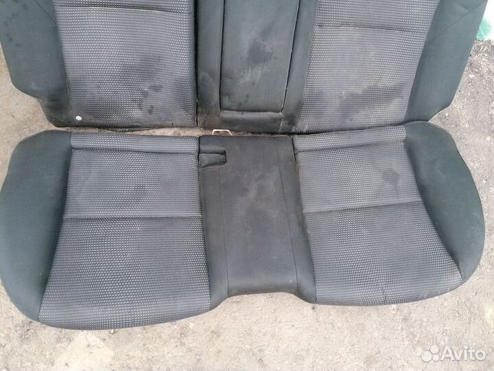 Задний ряд сидений мазда 3 bl