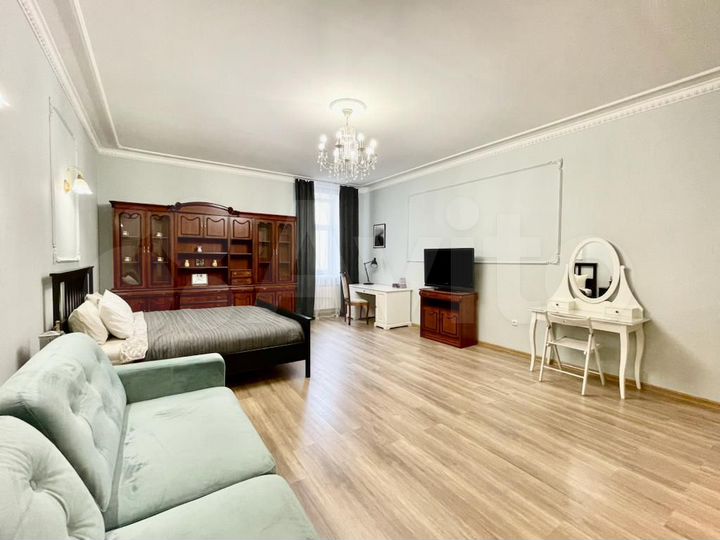 3-к. квартира, 110 м², 4/5 эт.