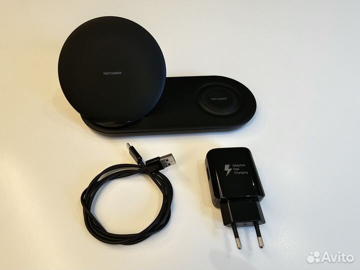 Беспроводная зарядка Samsung EP-N6100 на два устр