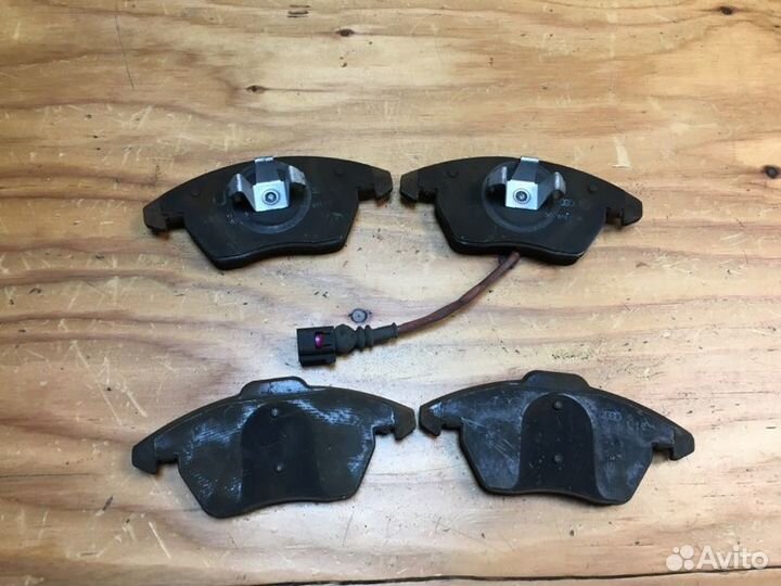 Колодки тормозные перед. volkswagen jetta