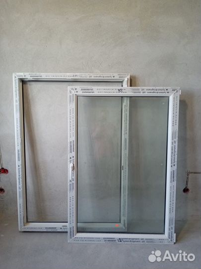 Балконная дверь с окном