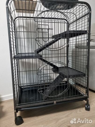 Клетка большая