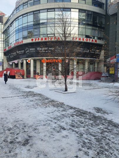 Продам торговое помещение, 92.5 м²