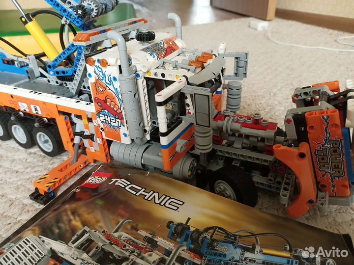 Lego technic 42128 грузовой эвакуатор