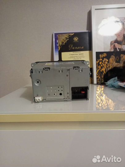 Штатное головное устройство Volkswagen RCD 310