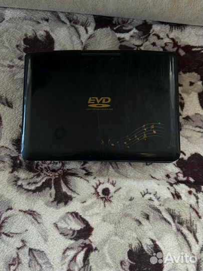 Портативный видеопроигрыватель