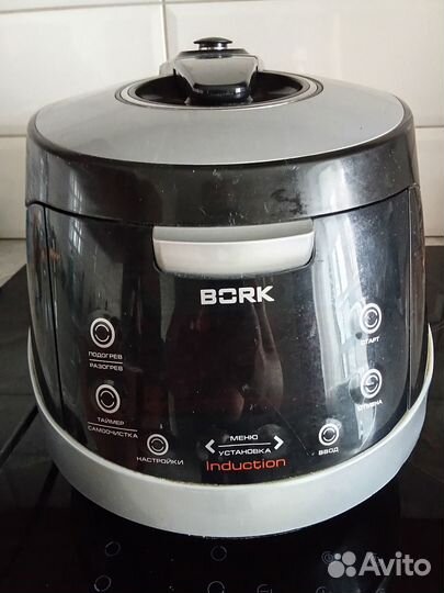 Мультиварка индукционная Bork u701