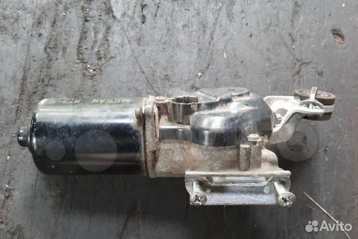 Моторчик стеклоочистителя Nissan Micra k12