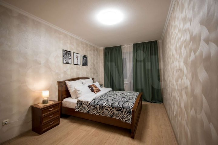 3-к. квартира, 82 м², 4/10 эт.
