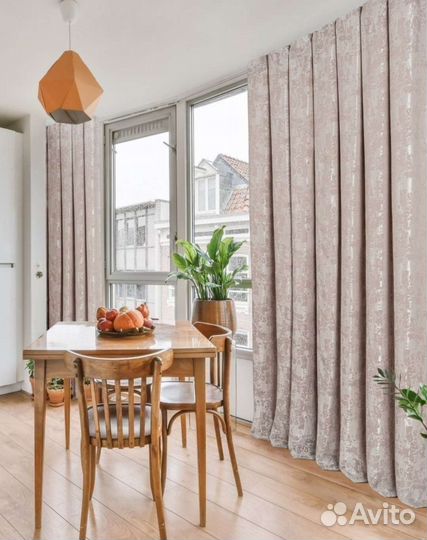 Новые шторы комплект