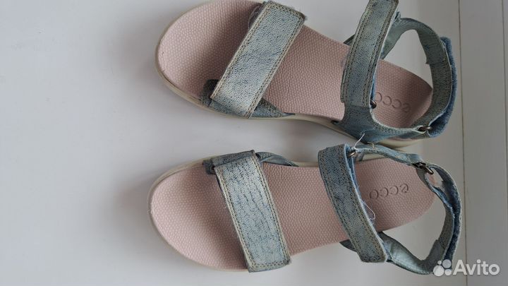 Сандалии ecco 33