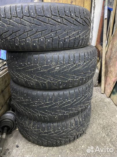 Nokian Tyres Hakkapeliitta 7 SUV 225/60 R17