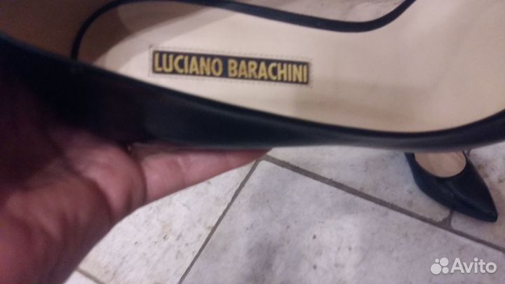 Продам туфли новые luciano barachini