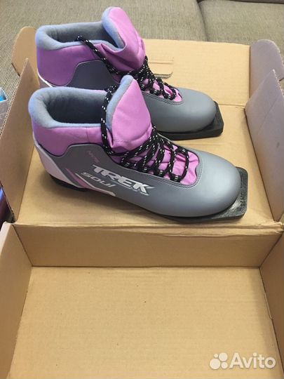 Лыжные ботинки nordik,р-р 36 и лыжи