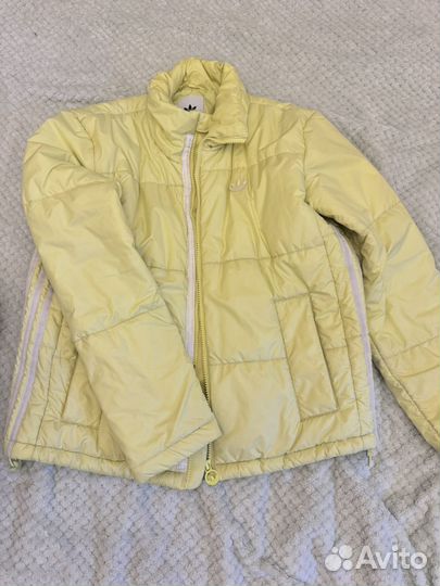 Куртка адидас женская