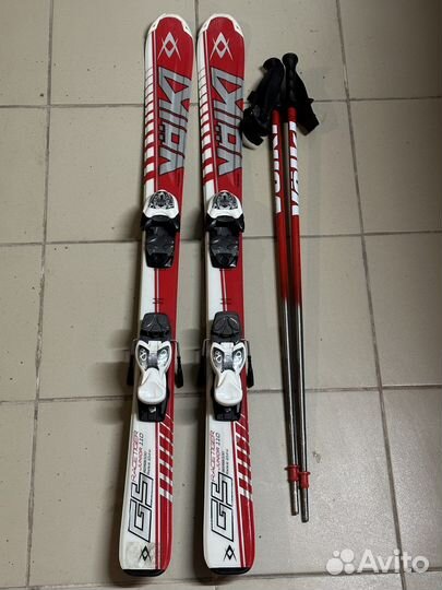 Горные лыжи и ботинки детские