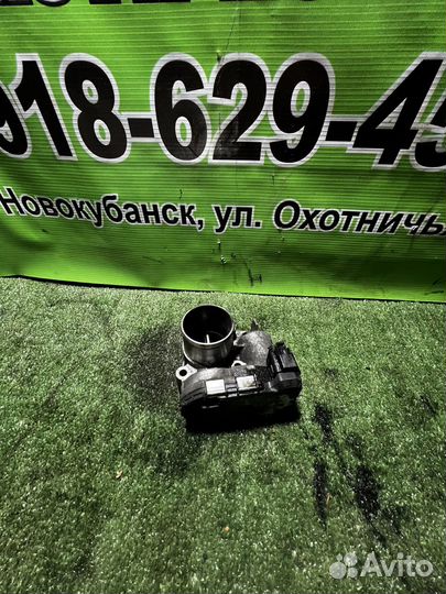 Дросельная заслонка Renault Trafic 2.0