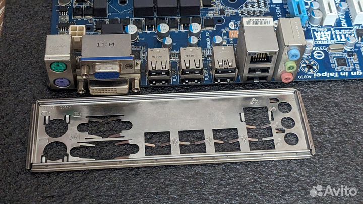 Материнская плата 1155